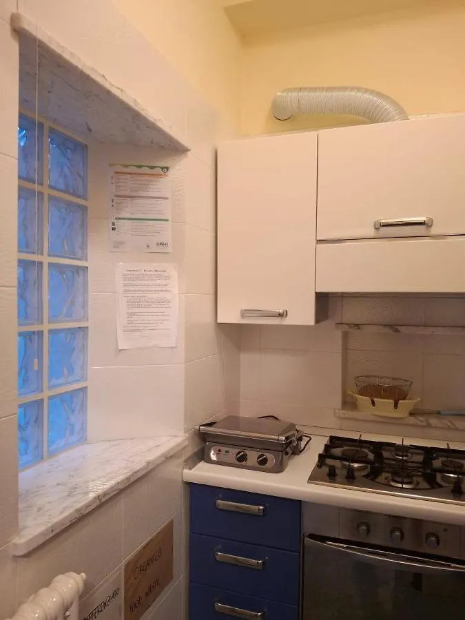 Monolocale Nuovissimo, Levanto Apartment