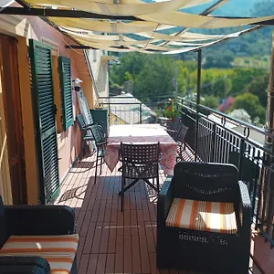 Delizioso Attico Con Ampio Terrazzo E Garage A Due Passi Dal Mare E Dalle Cinqueterre Lt-0485 Levanto