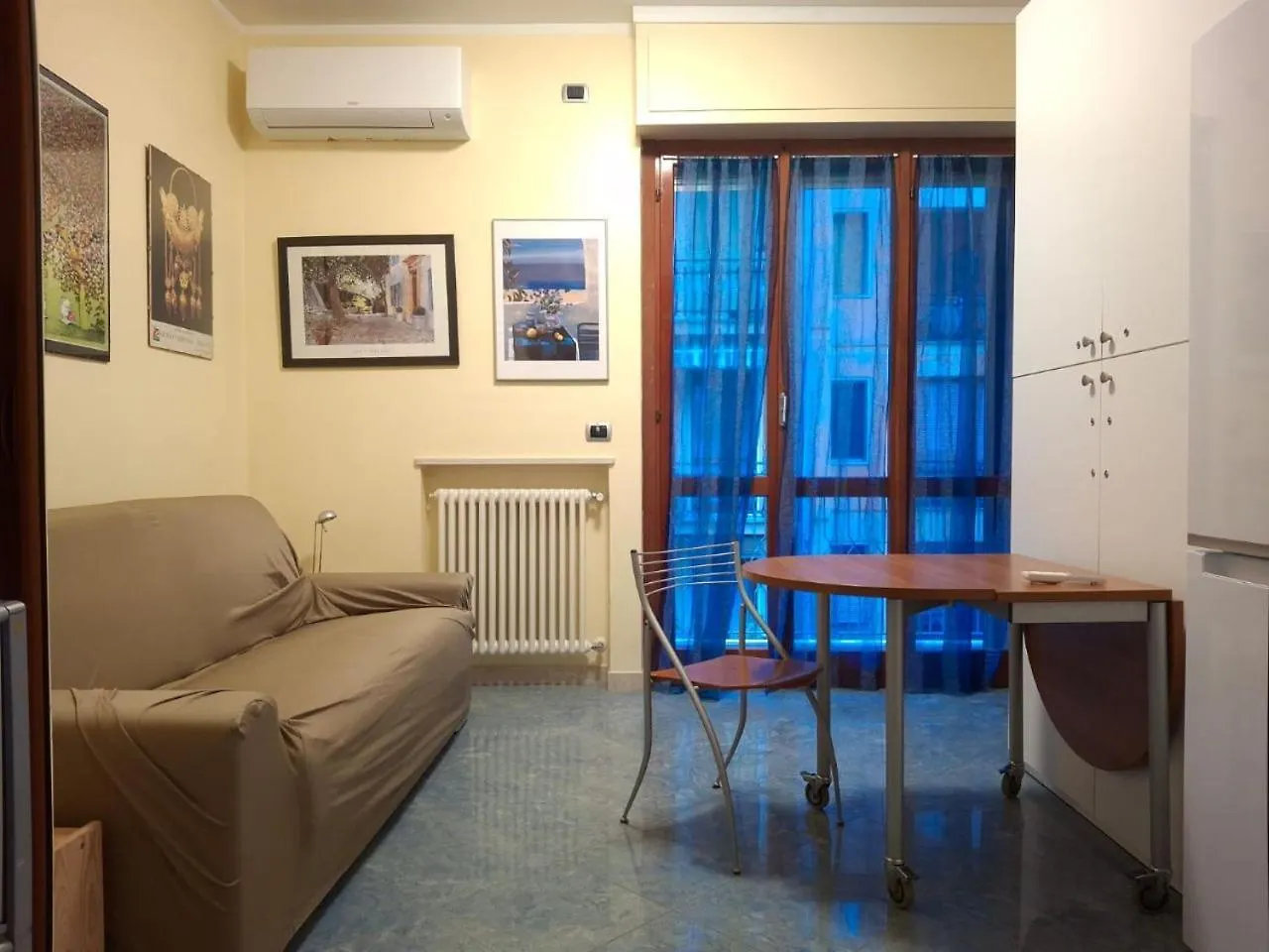 Appartamento Monolocale nuovissimo Levanto 0*,  Italia